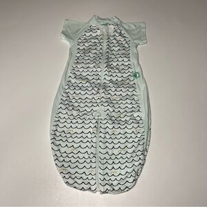 Ergo Pouch 1.0 Organic Cotton Sleep Suit Wave Pattern 2-22M
